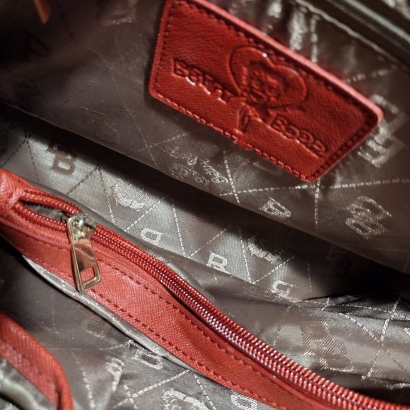 Betty Boop Red Satchel - Picture 7 of 10